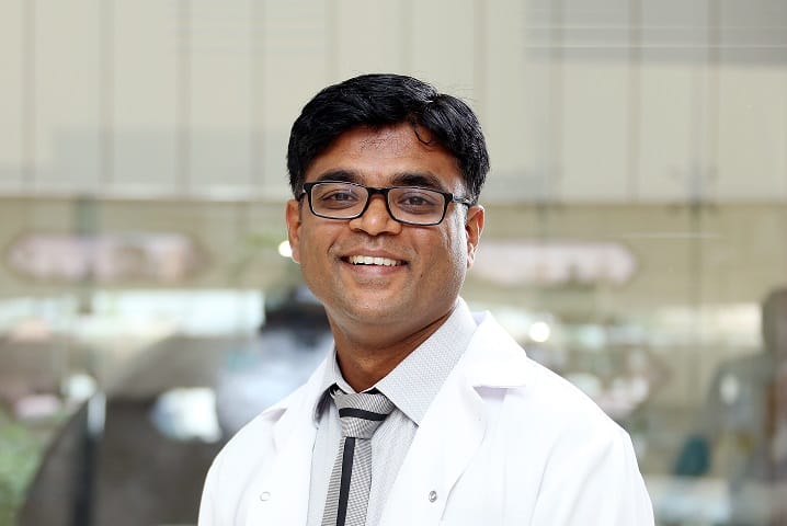 Dr-Vivek