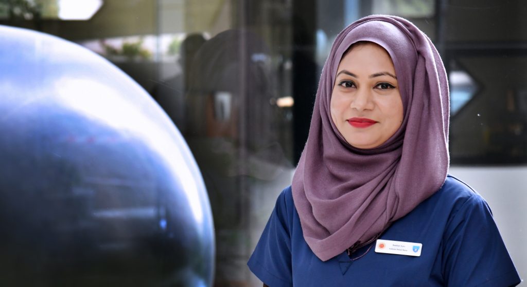 Ms-Roushan-w-1024x559
